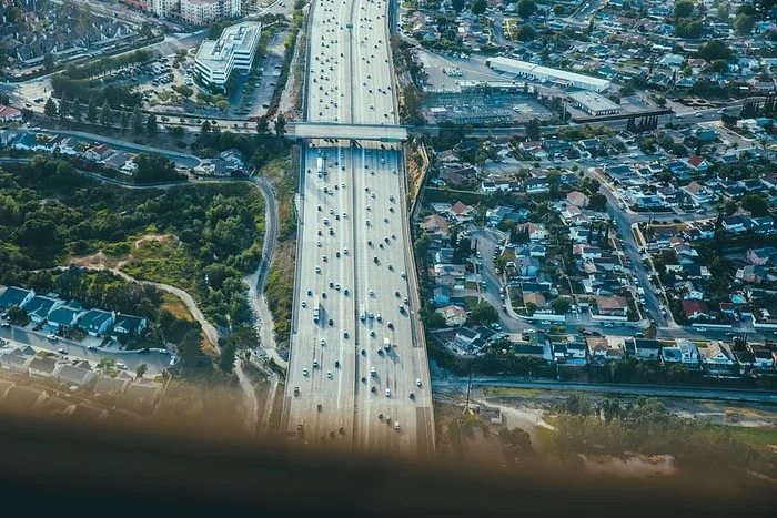 abendstimmung、鸟瞰图、建筑、汽车、城市、城市景观、公路、房屋