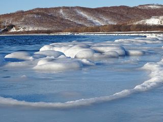 海湾、海洋、冬季、霜冻、山丘、海滩、冰、景观