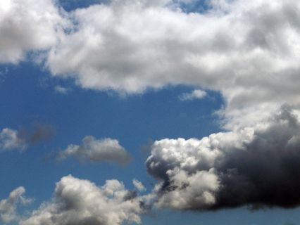 云、天空、蓝色、天气、气候、雨、积云、大气层 云、天空、蓝色、天气、气候、雨、积云、大气层