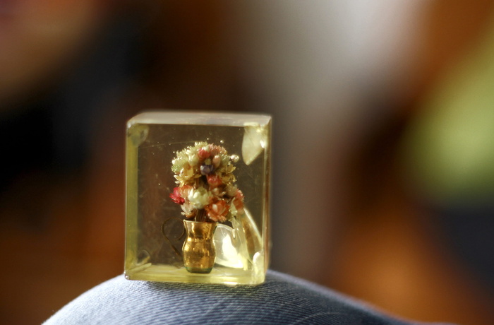 宏、立方、水晶、微缩、微型、特写、室内、聚焦前景