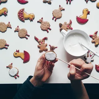 装饰复活节姜饼