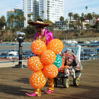圣莫尼卡, 码头, 街头小贩, 气球, 阔边帽, 小丑, 城市, 建筑外观