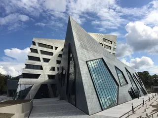 丹尼尔·利伯斯金（DanielLibeskind），建筑，现代，吕内堡，大学，辉煌，气势，对比
