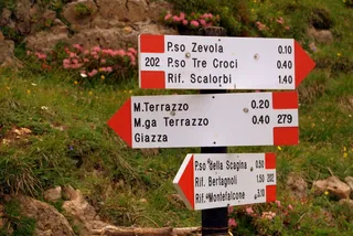 十字路口、小径、徒步旅行、山区、信号、步行、卡特尔、箭头