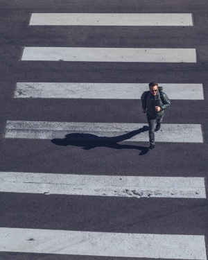 行人过路处