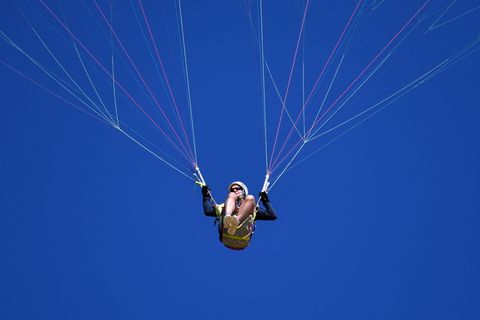 滑翔伞，飞行，运动，天空，蓝色，天空，蓝色，极限运动，飞行