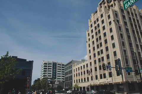 高层建筑 高层建筑