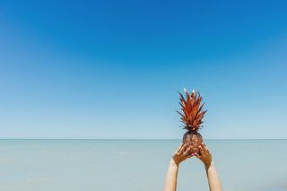 海滩，水果，手，自然，海洋，户外，菠萝，大海