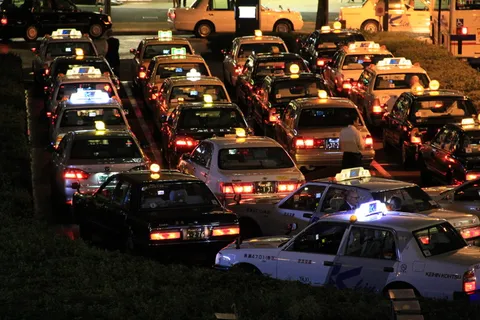出租车,夜间,日本,出租车司机,城市,街道,交通,汽车 出租车,夜间,日本,出租车司机,城市,街道,交通,汽车