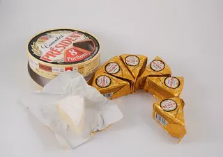 总统8药箱，奶酪，卡门贝尔，电力，甜点，奶制品，饮食，餐桌