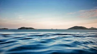 远山海洋浅焦摄影