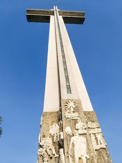 纪念碑、符号、十字架、建筑物、建筑、柱子、柱子、方尖碑