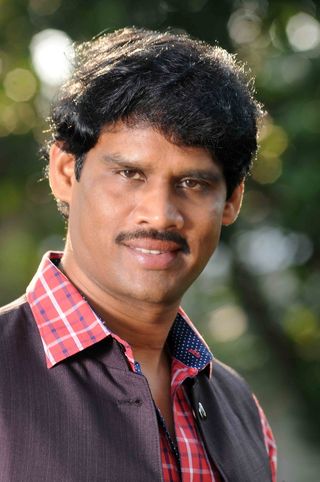 男人，印度人，男性，男性，主席，电影制片人，阿迪亚拉姆电影，肖像