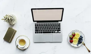 macbook pro、桌面、天线、背景、饮料、博客、博客、蓝莓