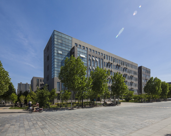国立*师范大学，校园，石家庄，建筑外观，建筑结构，建筑，天空，城市