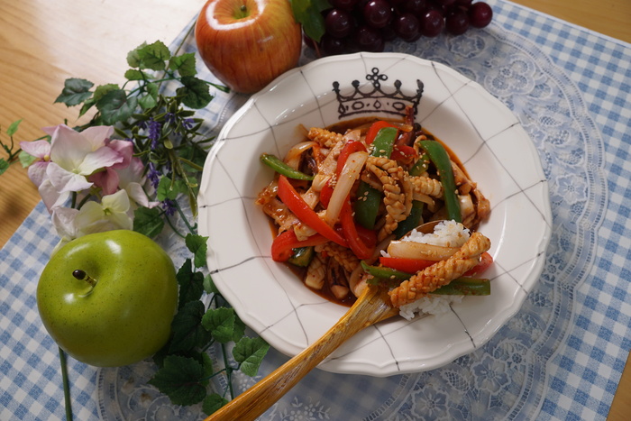 鱿鱼炒，鱿鱼训练年，烹饪，食谱，韩国食品，炒鱿鱼，食品，食品和饮料