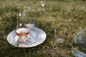 透明酒杯