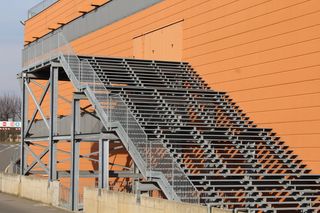 消防梯，安全梯，安全，楼梯，商场，紧急出口，金属，建筑