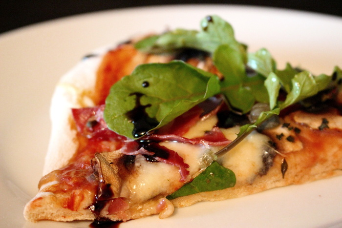 披萨、厨房、公寓、美食、意大利、即食餐、食品和饮料、食品