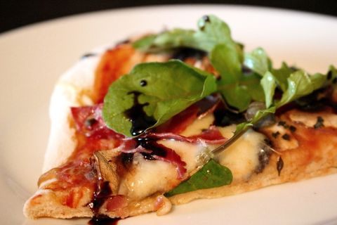 披萨、厨房、公寓、美食、意大利、即食餐、食品和饮料、食品