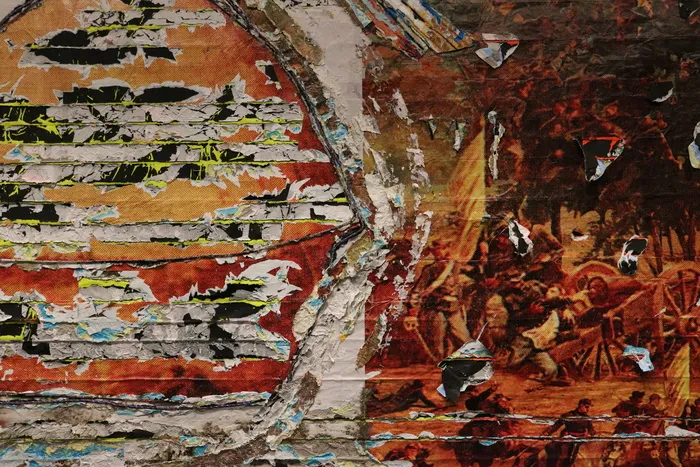 橙色和灰色抽象画