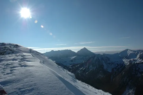 寒冬,高山,雪,高山,寒冷的温度,天空,大自然的美丽 寒冬,高山,雪,高山,寒冷的温度,天空,大自然的美丽