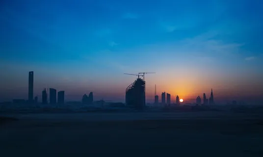建筑,蓝天,建筑,城市,黑暗,黎明,黄昏,雾 建筑,蓝天,建筑,城市,黑暗,黎明,黄昏,雾