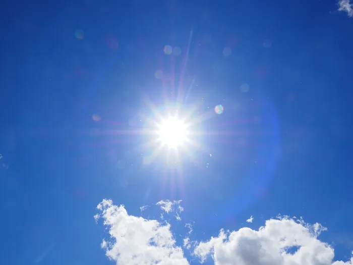太阳，蓝色，天空，云，白色，夏日，晴天，晴天
