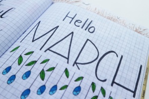 Hello March白色表面打印纸