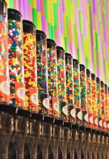 采购产品糖果分配器，糖果，糖果，食品，彩色，糖果，街机游戏机，洒水