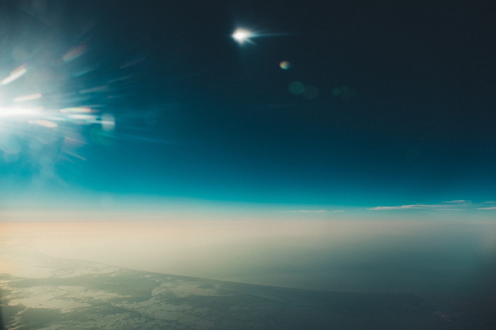 飞机，飞行，天空，空中，视野，云，黑暗，夜晚