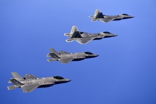 军用猛禽、喷气式飞机、f-22、飞机、飞机、战斗机、飞行、飞行
