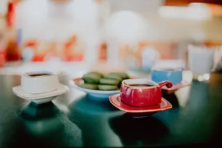 咖啡和绿茶饼干