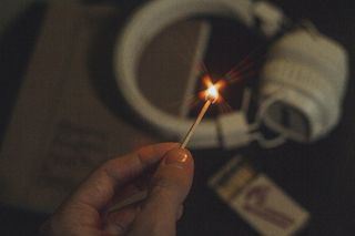 发光的安全火柴棒