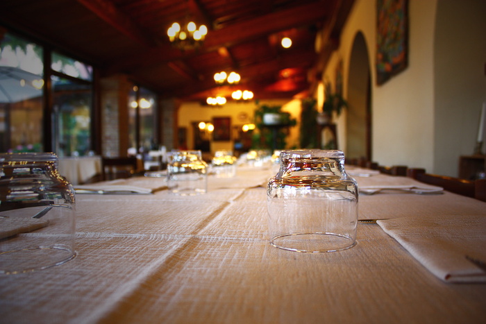 室内，家具，玻璃，布料，餐具，餐厅，osteria，传统
