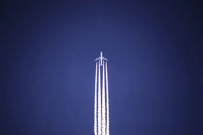 飞机，天空，飞行，飞行，机票，蓝色，线条，飞行