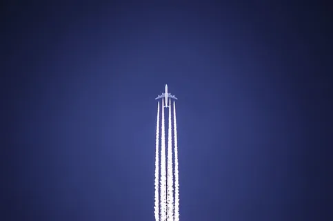 飞机，天空，飞行，飞行，机票，蓝色，线条，飞行