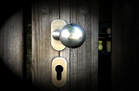 模糊,特写,关闭,黑暗,门,门把手,入口,焦点 模糊,特写,关闭,黑暗,门,门把手,入口,焦点
