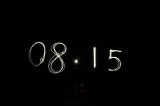 日期，夜景，8月15日，8月15日，黑色，夜间，照明