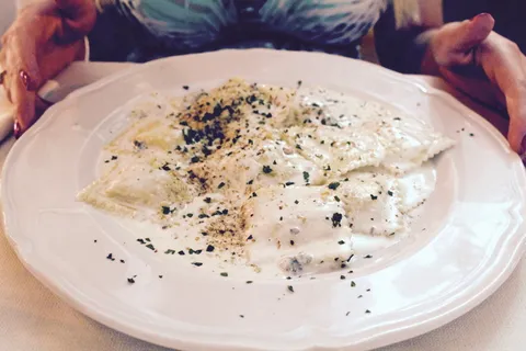 意大利，圣特奥多罗，意大利乳酪，拉维奥罗，奶酪，美食，撒丁岛，餐厅