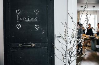 带有柳絮的当代室内设计