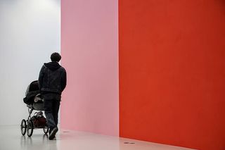 访客、婴儿车、美术馆、背景、壁纸、跑步、单人、后视图