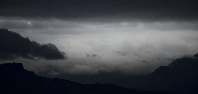 雾山的轮廓 雾山的轮廓