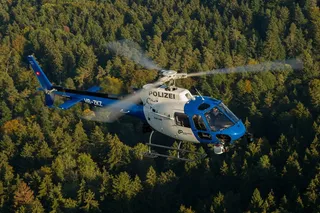 苏黎世州警察，直升机，苏黎世，瑞士，救援直升机，飞行，直升机，树