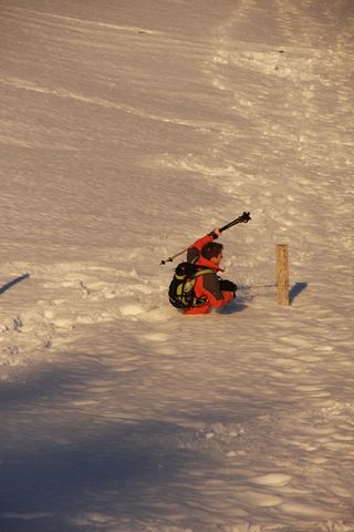 冬季远足，流浪者，远足，雪，冬天，秋天，事故，不幸