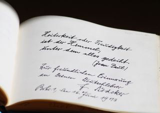 白色，纸张，印刷文本，诗歌，诗集，旧，字体，诗歌