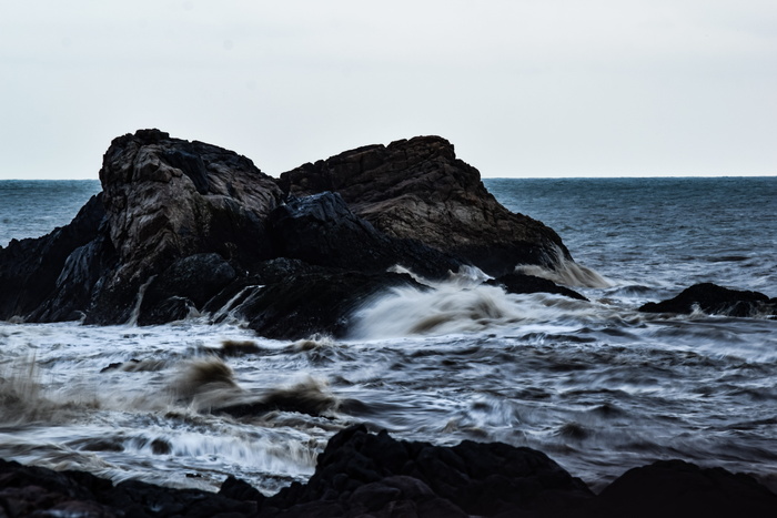 海洋、喜怒无常、海浪、岩石、大海、天气、风暴、黑暗