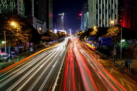 城市、夜景、灯光、长曝光、灯光轨迹、照明、运动、建筑 城市、夜景、灯光、长曝光、灯光轨迹、照明、运动、建筑
