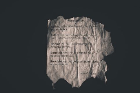 艺术，教育，短语，艺术，教育，短语，引用，单词，黑色背景，室内