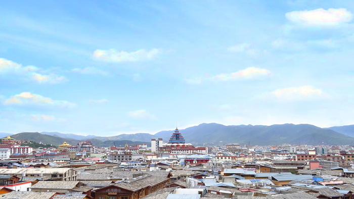 尖塔，云南省，聚落，建筑，建筑外观，建筑结构，城市，天空